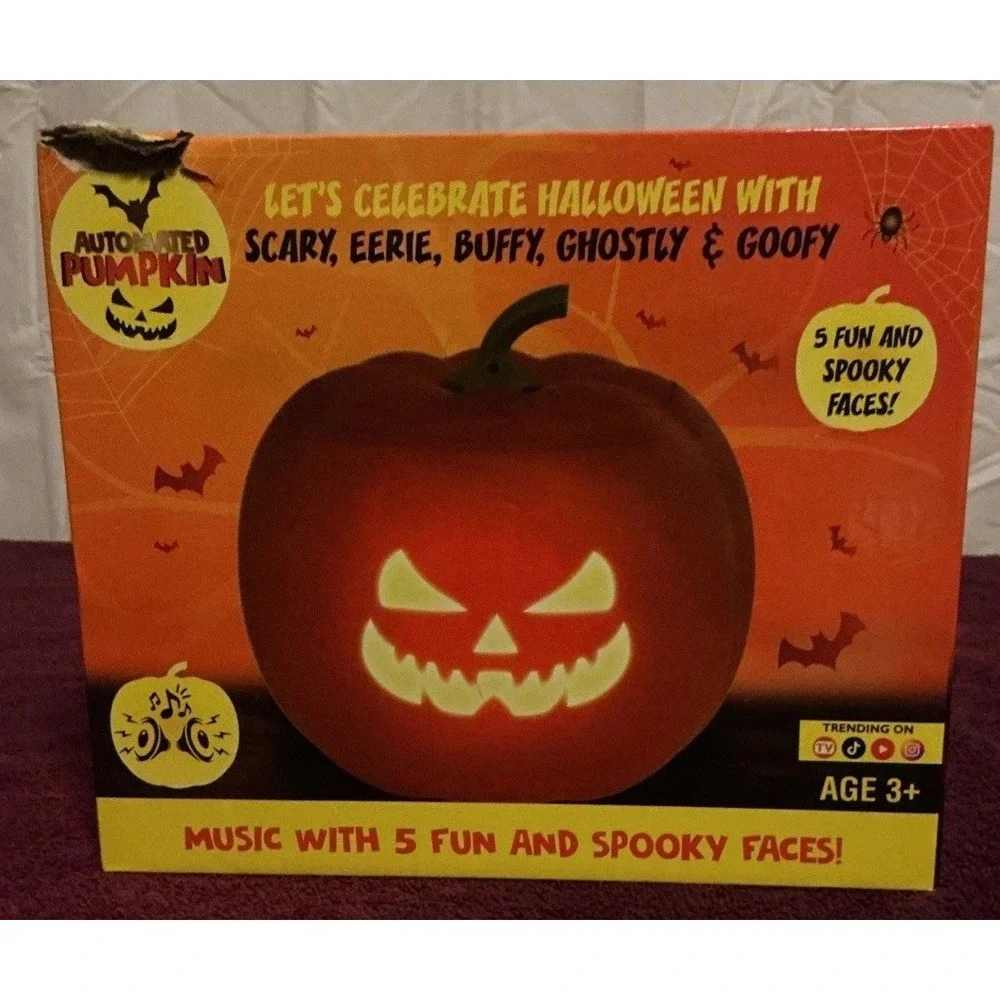 Animated Pumpkin‎ Music With 5 Fun And Spooky Faces Built-in Speakers LEDs NIB